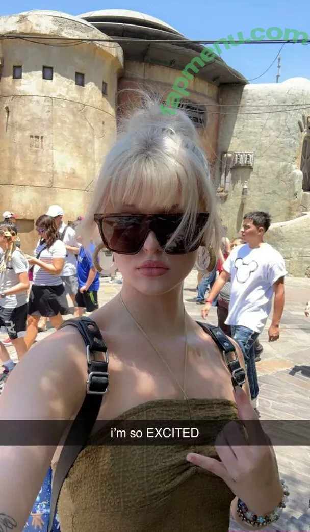 Loren Gray nude photo #0651 (iamlorengray / loren / lorengray)