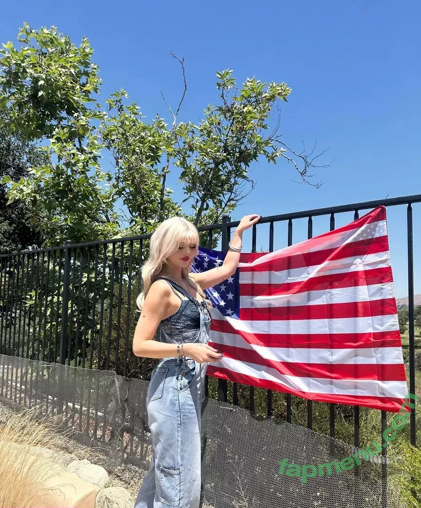 Loren Gray nude photo #0662 (iamlorengray / loren / lorengray)