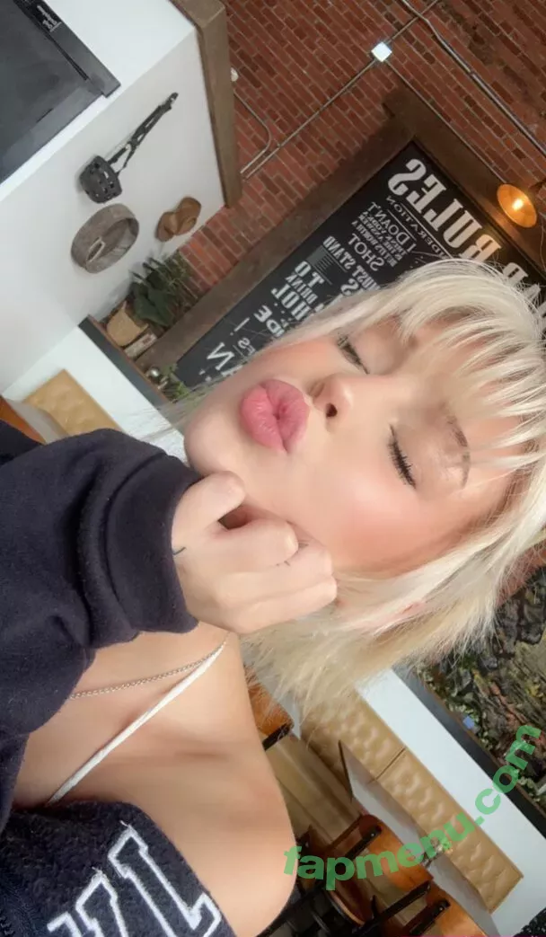 Loren Gray nude photo #0725 (iamlorengray / loren / lorengray)