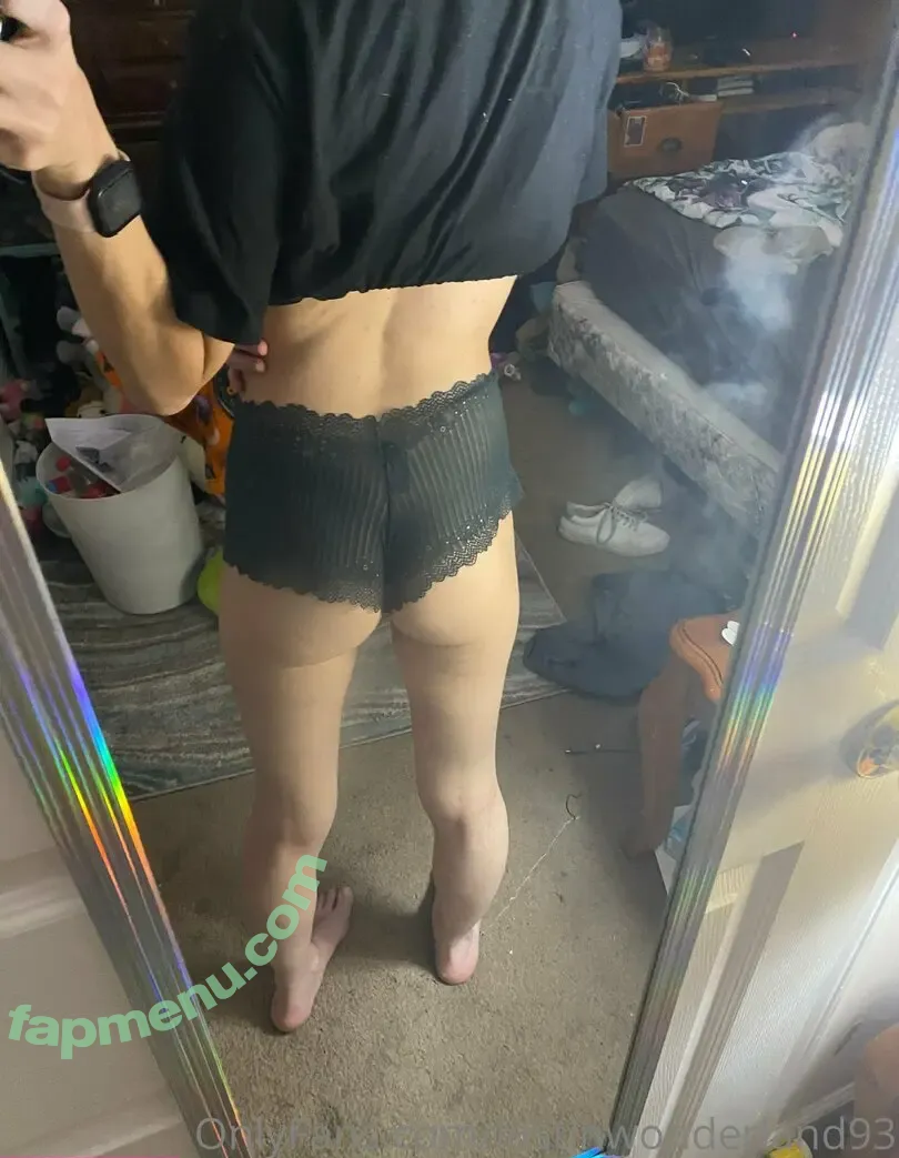 lostinwonderland93 nude photo #0010 (lostinwonderland93)