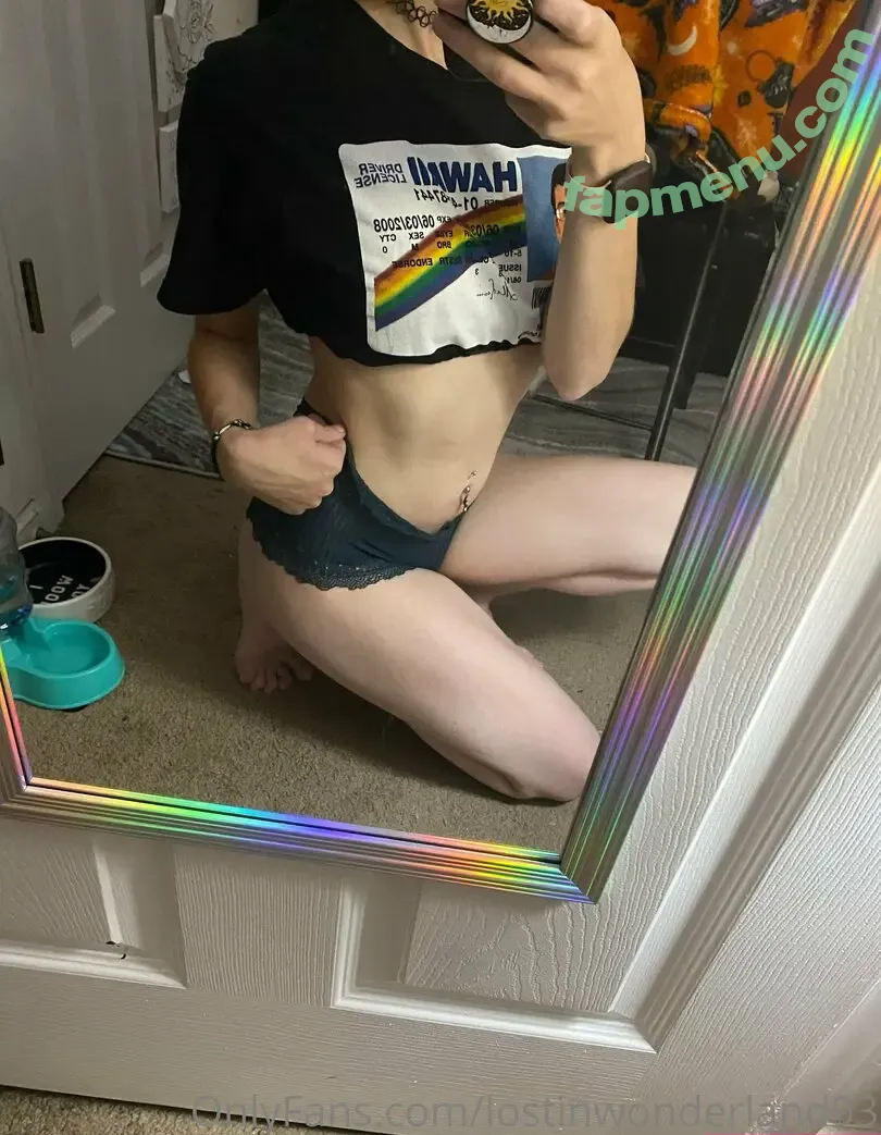 lostinwonderland93 nude photo #0016 (lostinwonderland93)