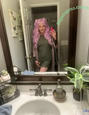  nude photo #0002