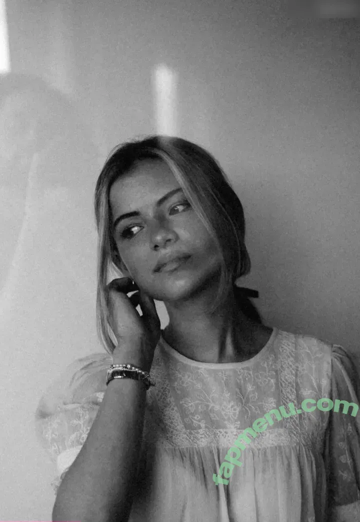 Lotta Emilie Stichler nude photo #0138 (lotta.stichler / lottastichler)