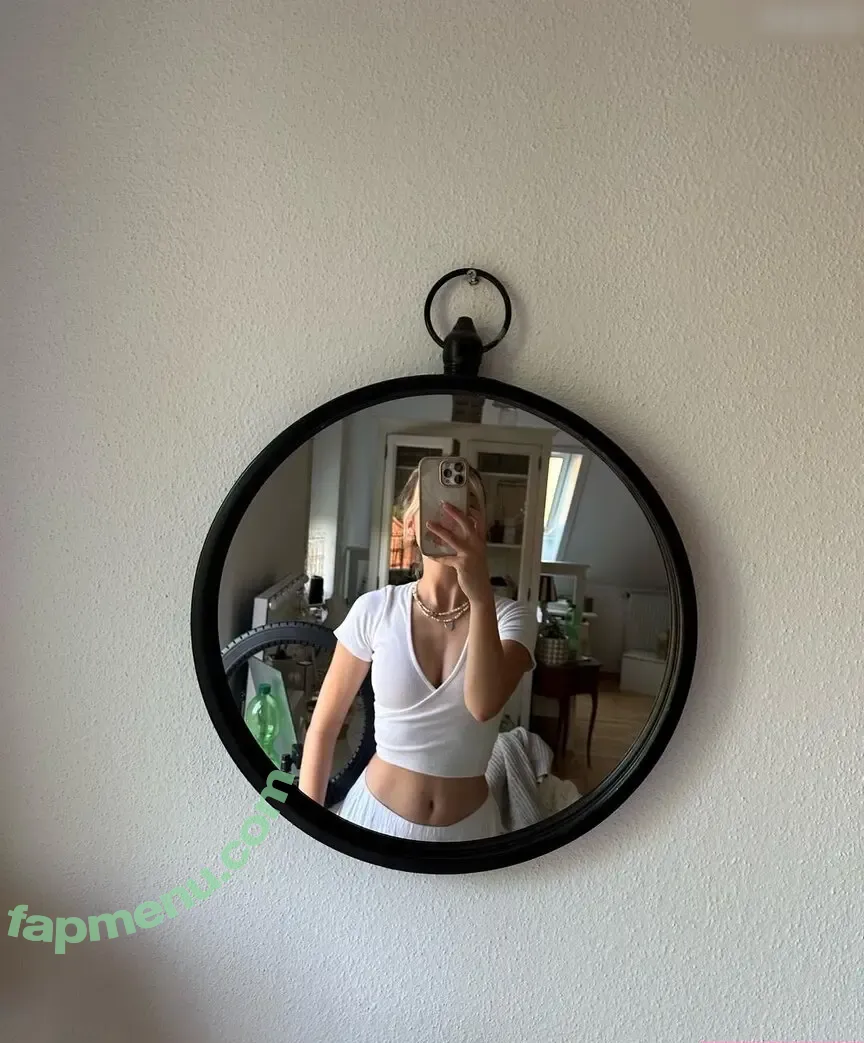 Lotty_kxa nude photo #0062 (Lotty_kxa)