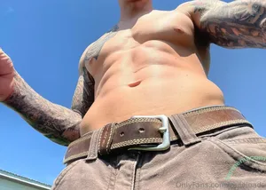 louieloads / loads nude photo #0003