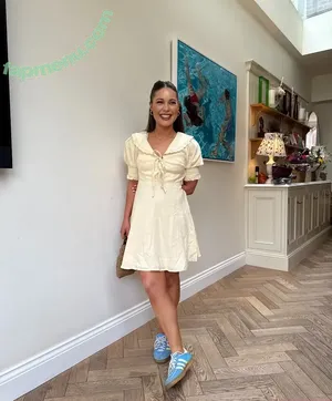 Louise Thompson / louise.thompson / samt907 nude photo #0031