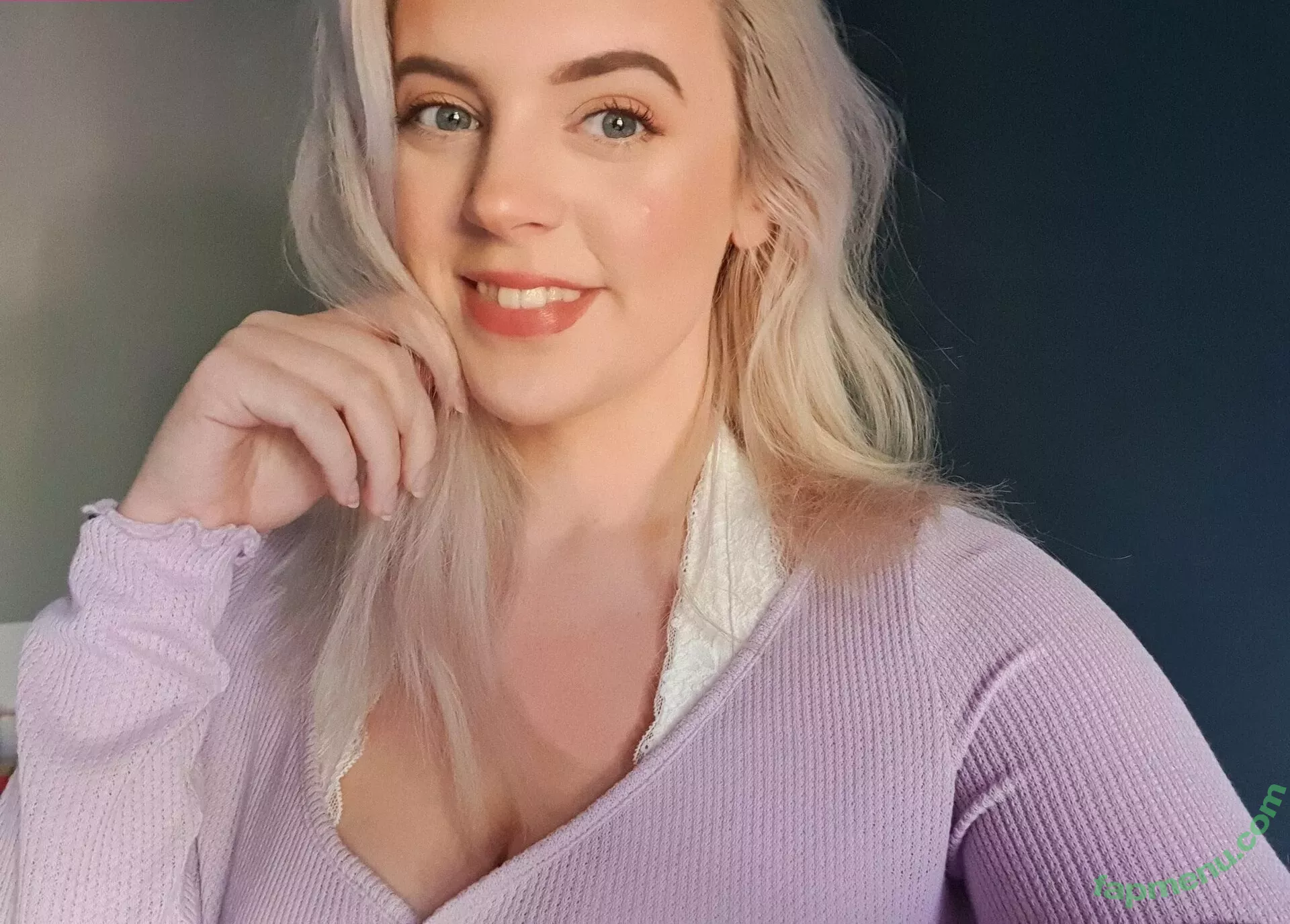 louiseyhannah nude photo #0278 (officialannalouise)