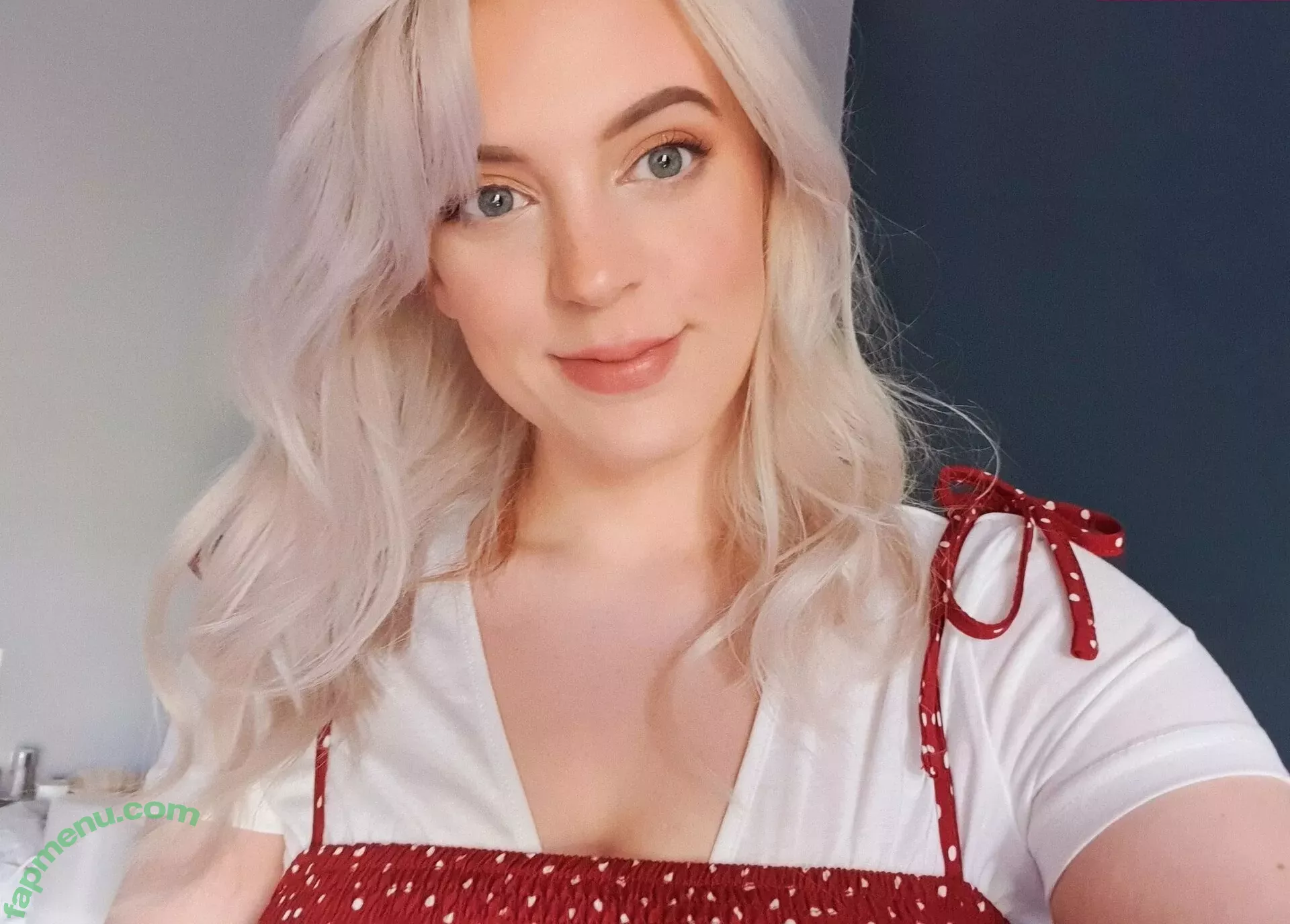 louiseyhannah nude photo #0291 (officialannalouise)