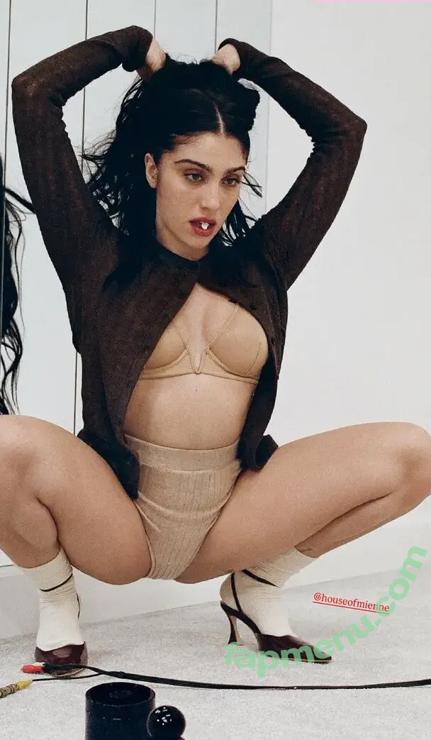 Lourdes Leon nude photo #0215 (lourdesleon)
