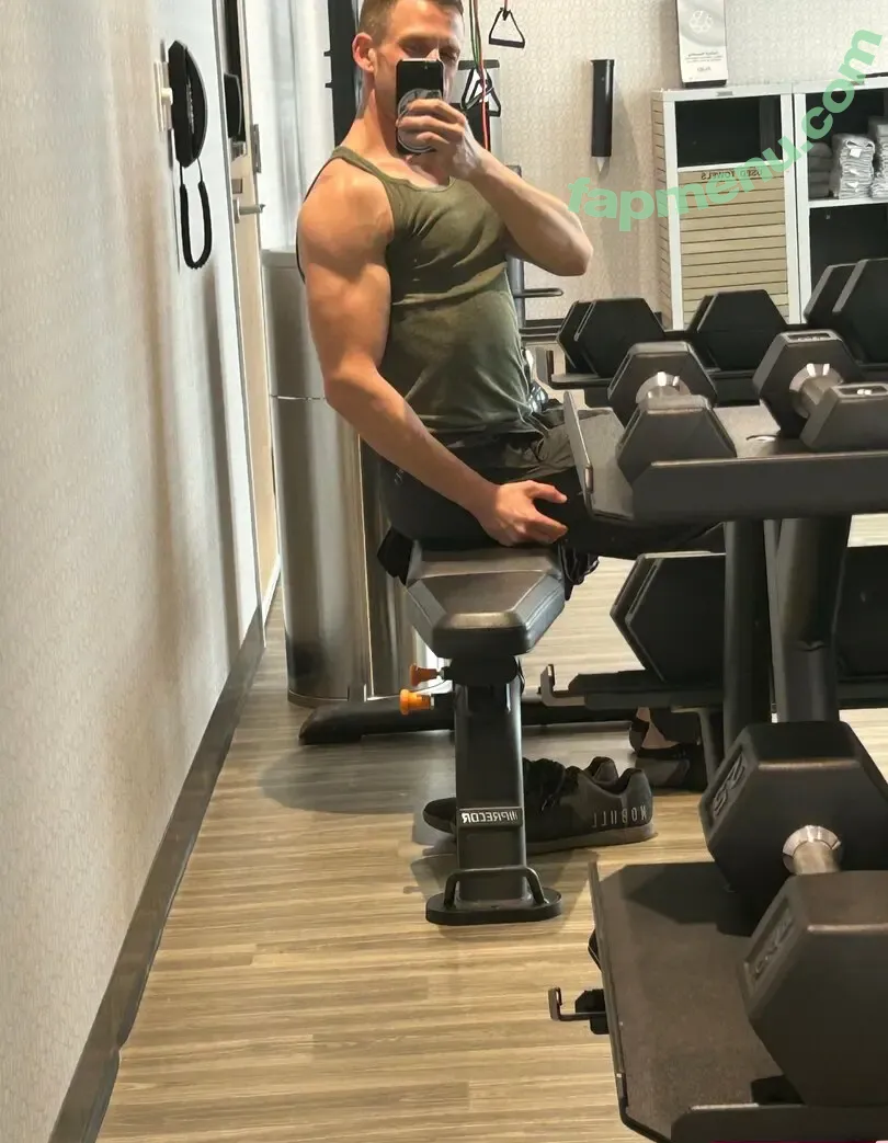 loveafterlockupdaniel nude photo #0013 (daniel.the.anvil)