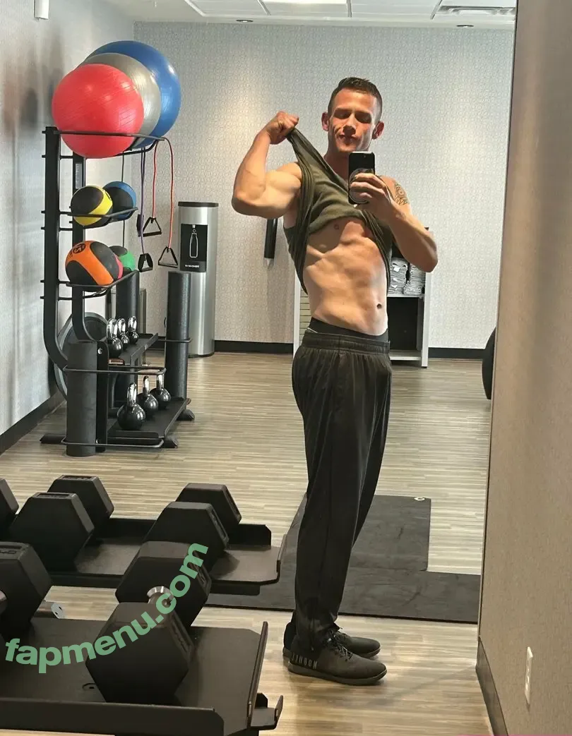 loveafterlockupdaniel nude photo #0016 (daniel.the.anvil)