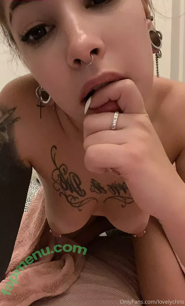 lovelychris nude photo #0057 (lovelychris_)