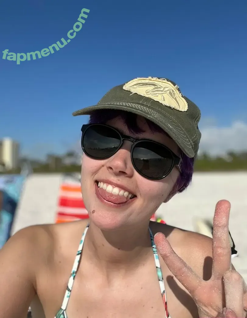 Lowco nude photo #0120 (locoswe / lowco2525)