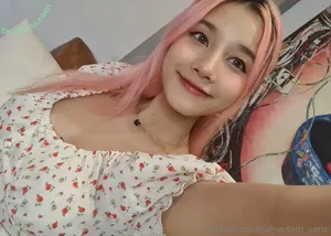 lrlsadamsone / iris_adamsone nude photo #0052