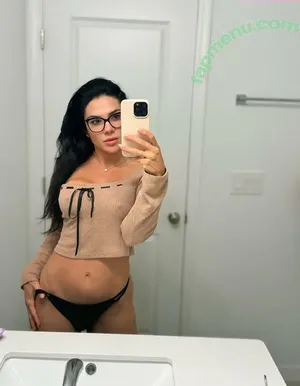  nude photo #0002
