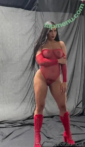 nude photo #0001