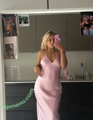 Luceoliviaxo / lucyxoliviaa nude photo #0021