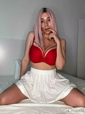 lucia.morris / ucantwearthat nude photo #0001