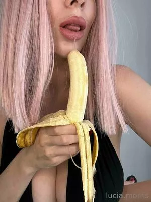 lucia.morris / ucantwearthat nude photo #0007