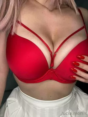 lucia.morris / ucantwearthat nude photo #0011