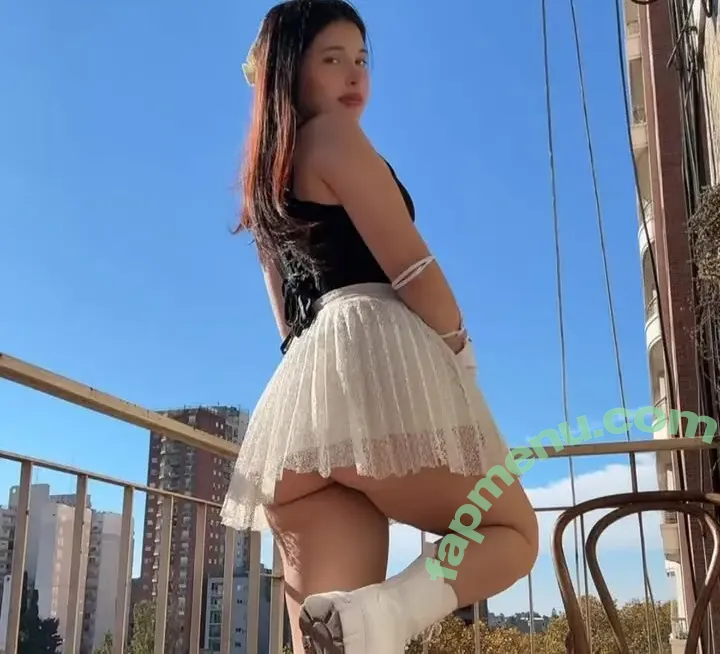 Luciana Caviglia nude photo #0003 (diabluriita / kariirms_oficial)