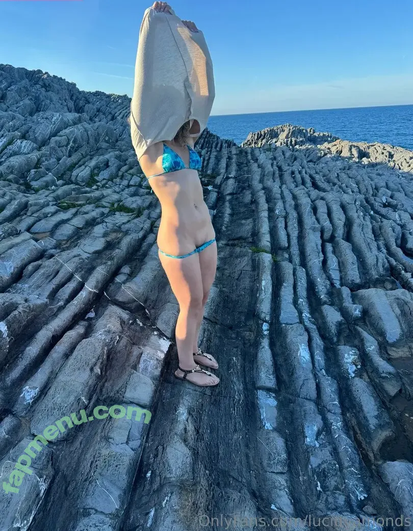 lucidyamonds nude photo #0022 (lucidyamonds)