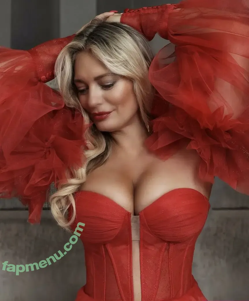 Lucie Borhyová nude photo #0004 (Lucie Borhyová)