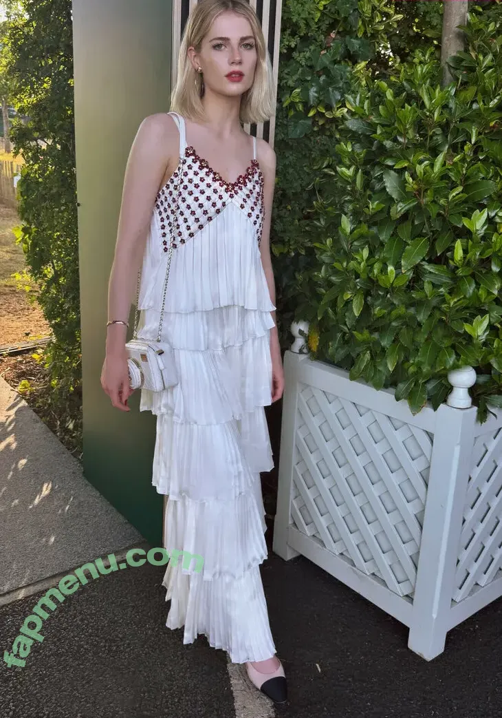 Lucy Boynton nude photo #0189 (lucyboynton1)
