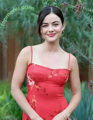 Lucy Hale / lucyhale nude photo #0961