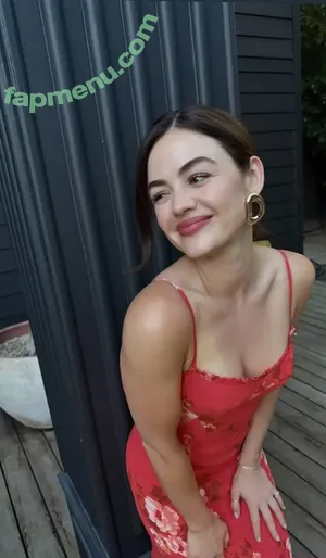 Lucy Hale / lucyhale nude photo #0964