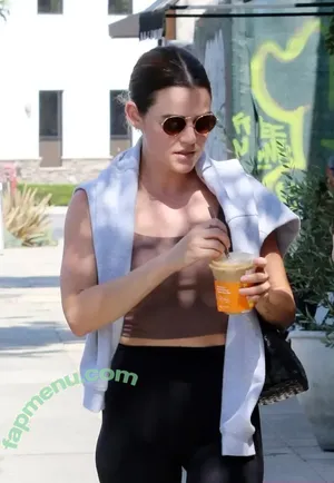 Lucy Hale / lucyhale nude photo #0997