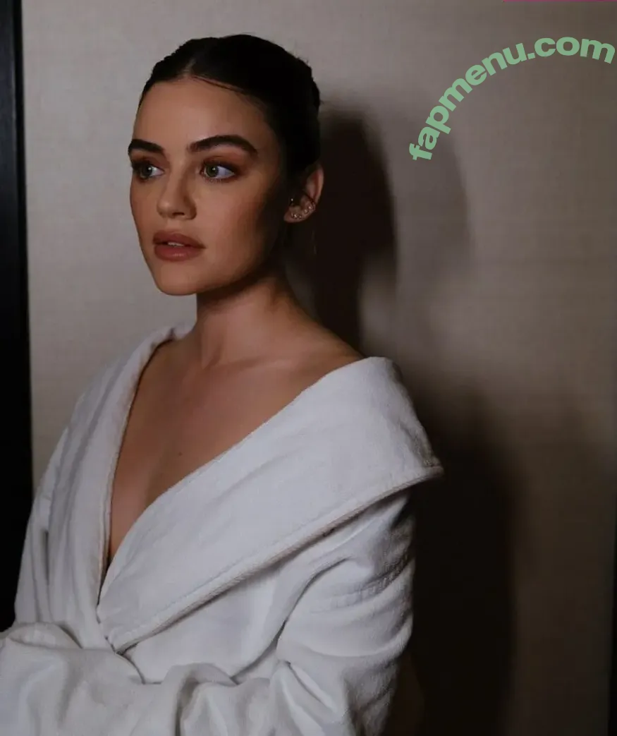 Lucy Hale nude photo #1016 (lucyhale)