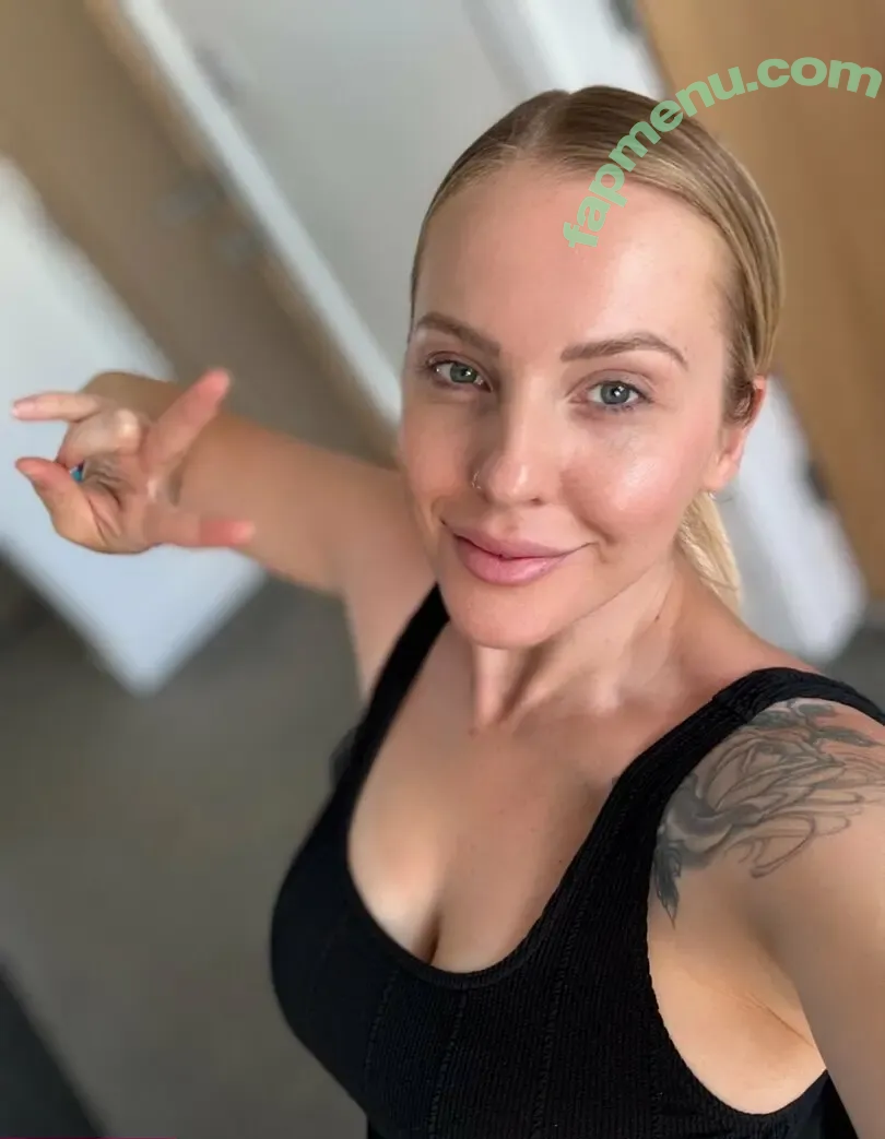 lucy_robinson nude photo #0198 (lucy_robinson)
