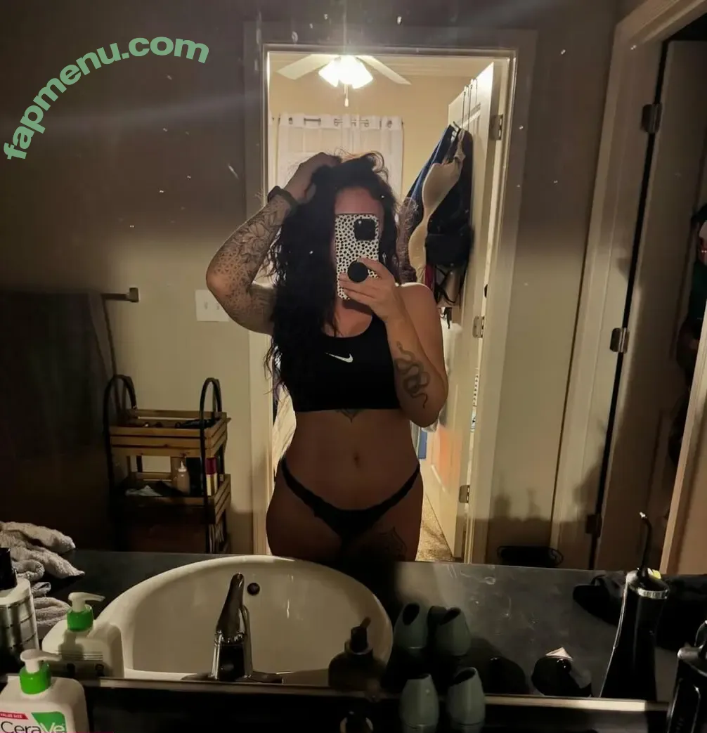 Lucy Shay nude photo #0021 (_lickmelucy / lucyshayy)