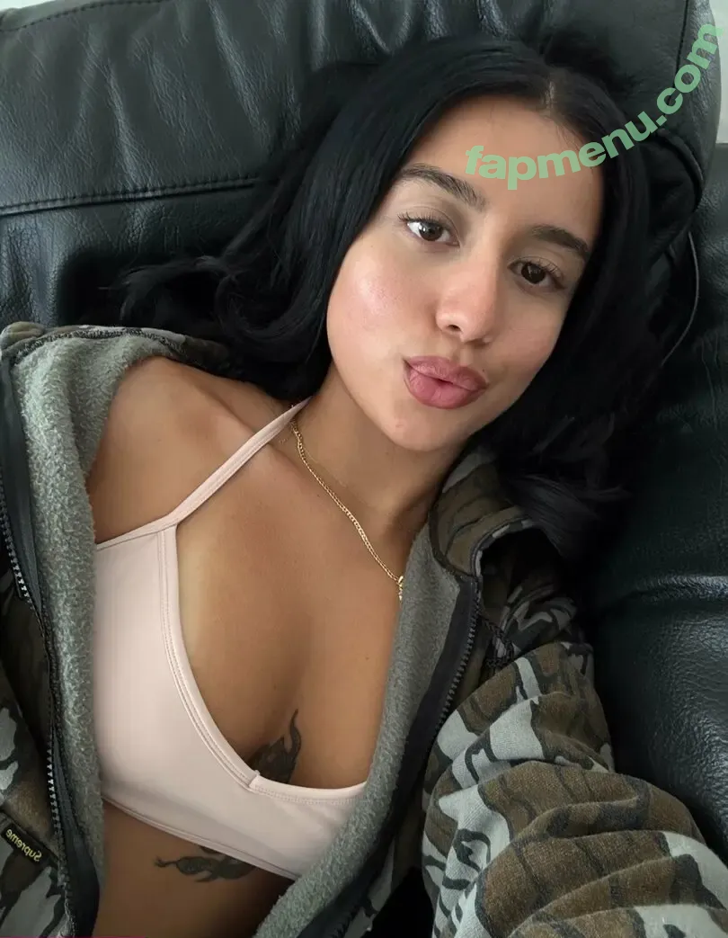 lucys_closet nude photo #0028 (lucyscloset.uy)