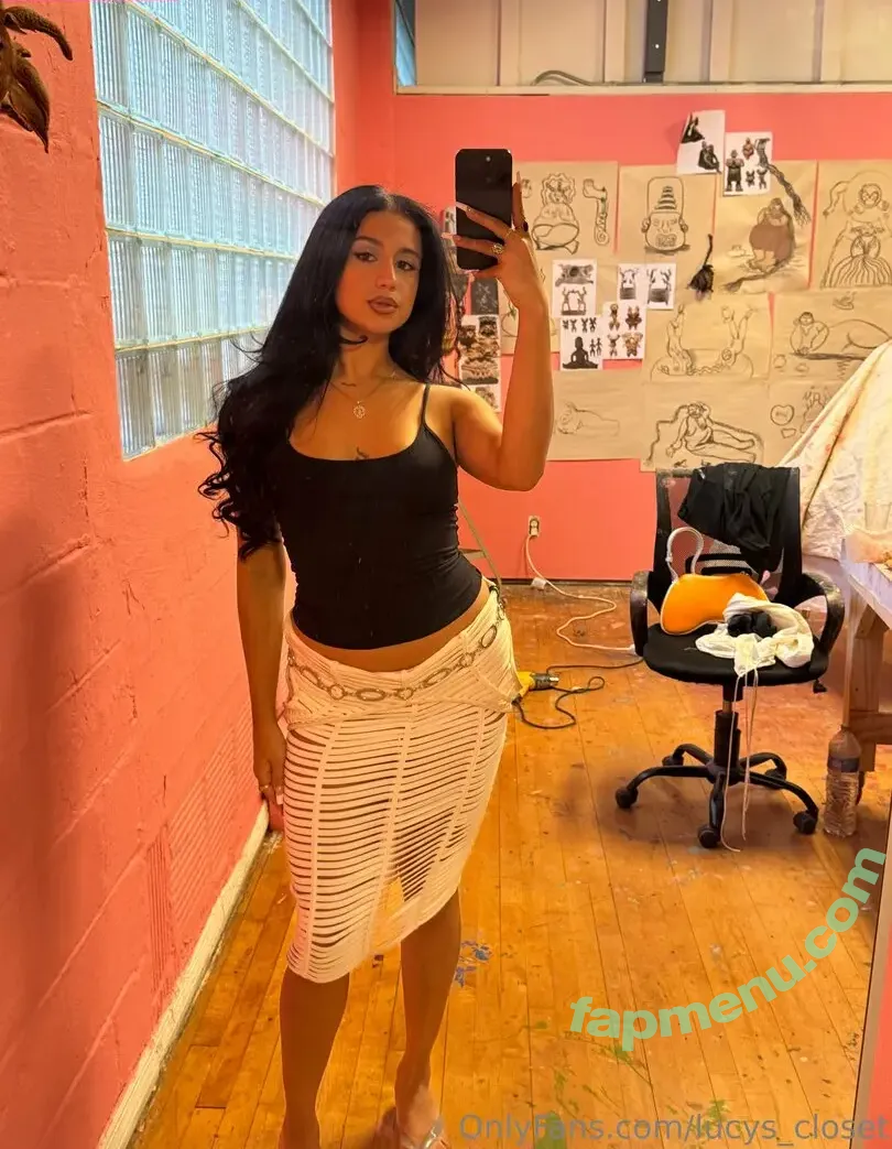 lucys_closet nude photo #0039 (lucyscloset.uy)
