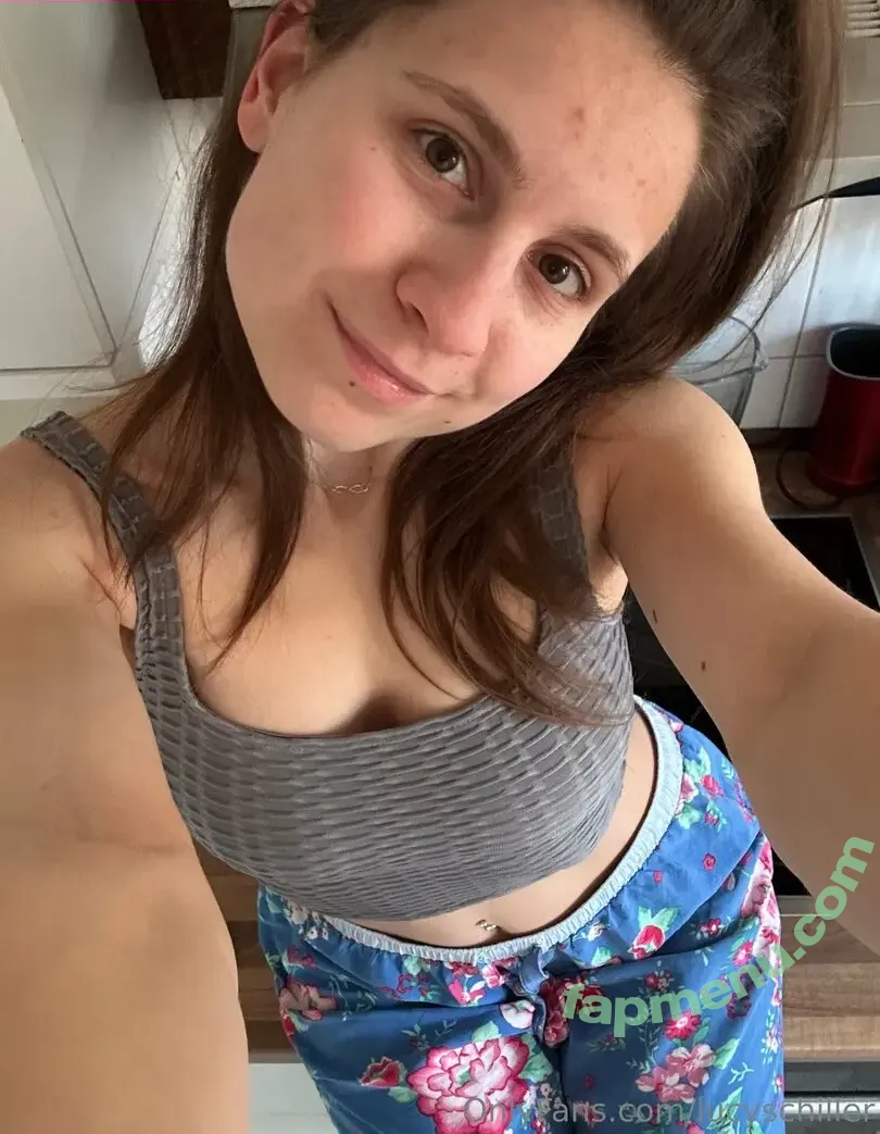 lucyschiller nude photo #0016 (lucy.schiller)