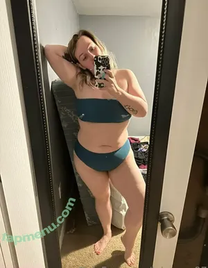 lulanana97 / lularanaebae nude photo #0008