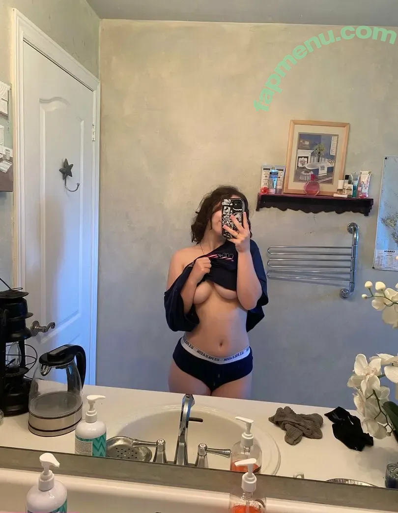 luluelli nude photo #0014 (lulumeli_com)