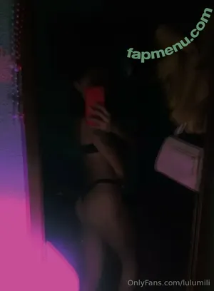 lulumili / luannapa nude photo #0007