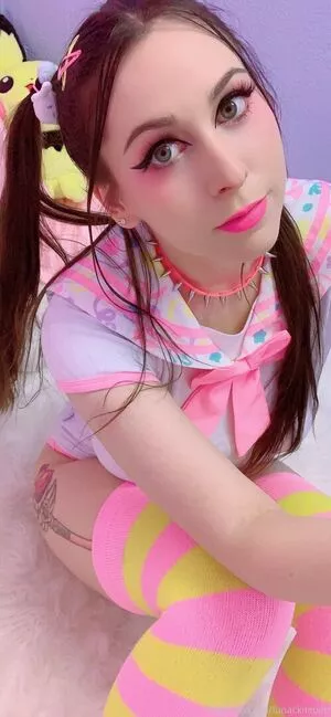 lunackitsuen / princesslunac nude photo #0087
