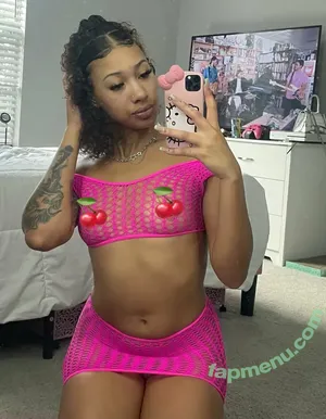 lunadrizzles / Ms Luna nude photo #0051