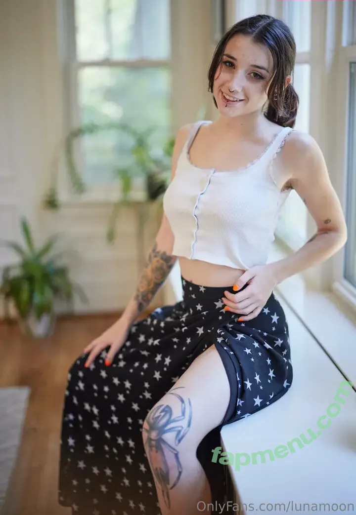 Lunamoon nude photo #0024 (lunamoonmccall)