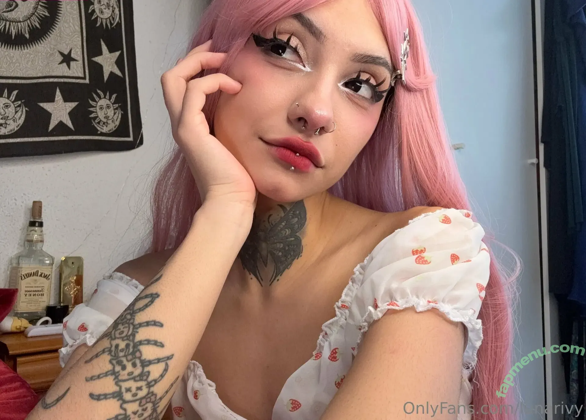 lunarivy nude photo #0018 (lunarivy)