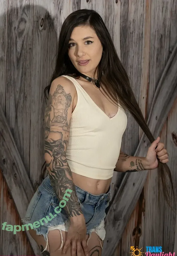 LunaxLovelyx nude photo #0034 (lunalovelyx)