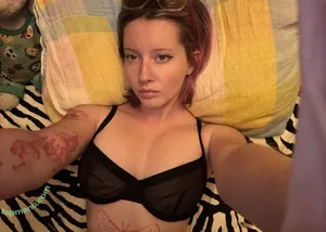 Luvliii / meatloafyyy / shmeatloafyyy nude photo #0285
