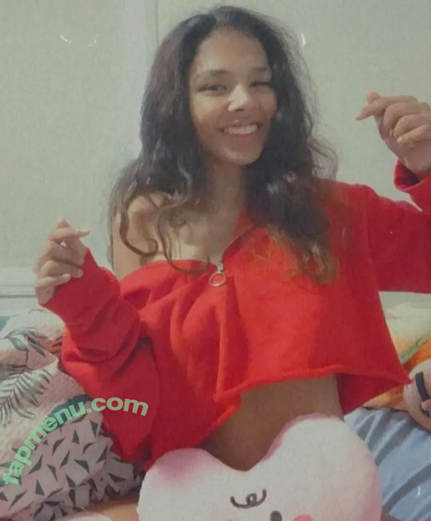Luvrynnie nude photo #0018 (luvryn_)