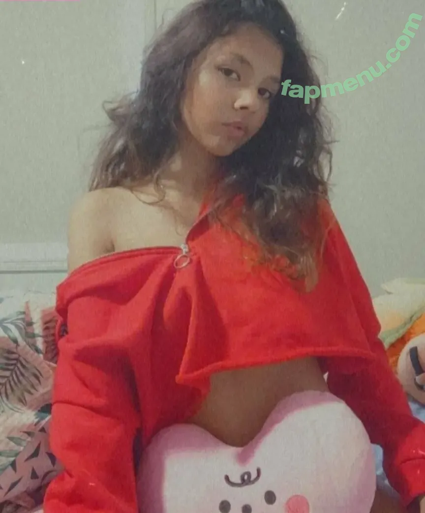 Luvrynnie nude photo #0044 (luvryn_)