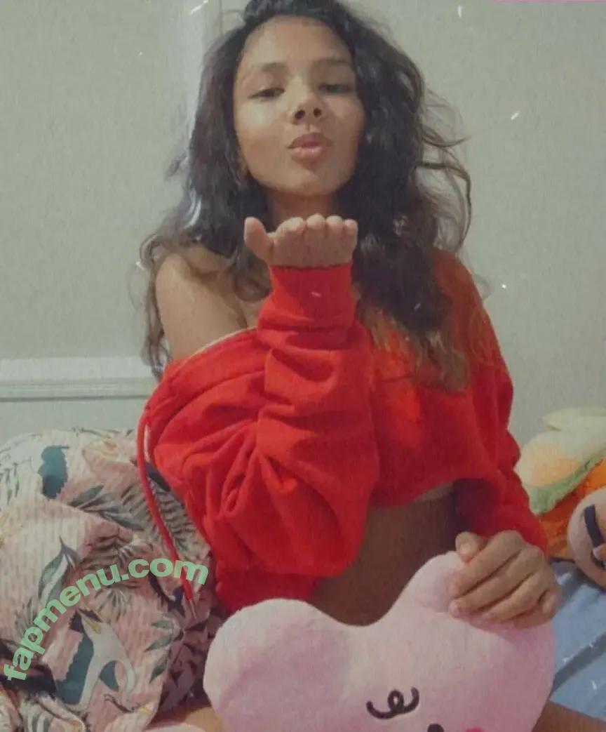 Luvrynnie nude photo #0057 (luvryn_)
