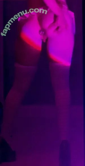 luvvvd0ll / luviedoll.official nude photo #0006